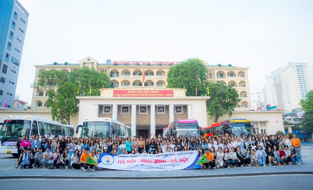 TOUR THỰC TẬP NHẬN THỨC NGHỀ NGHIỆP KHOÁ 58