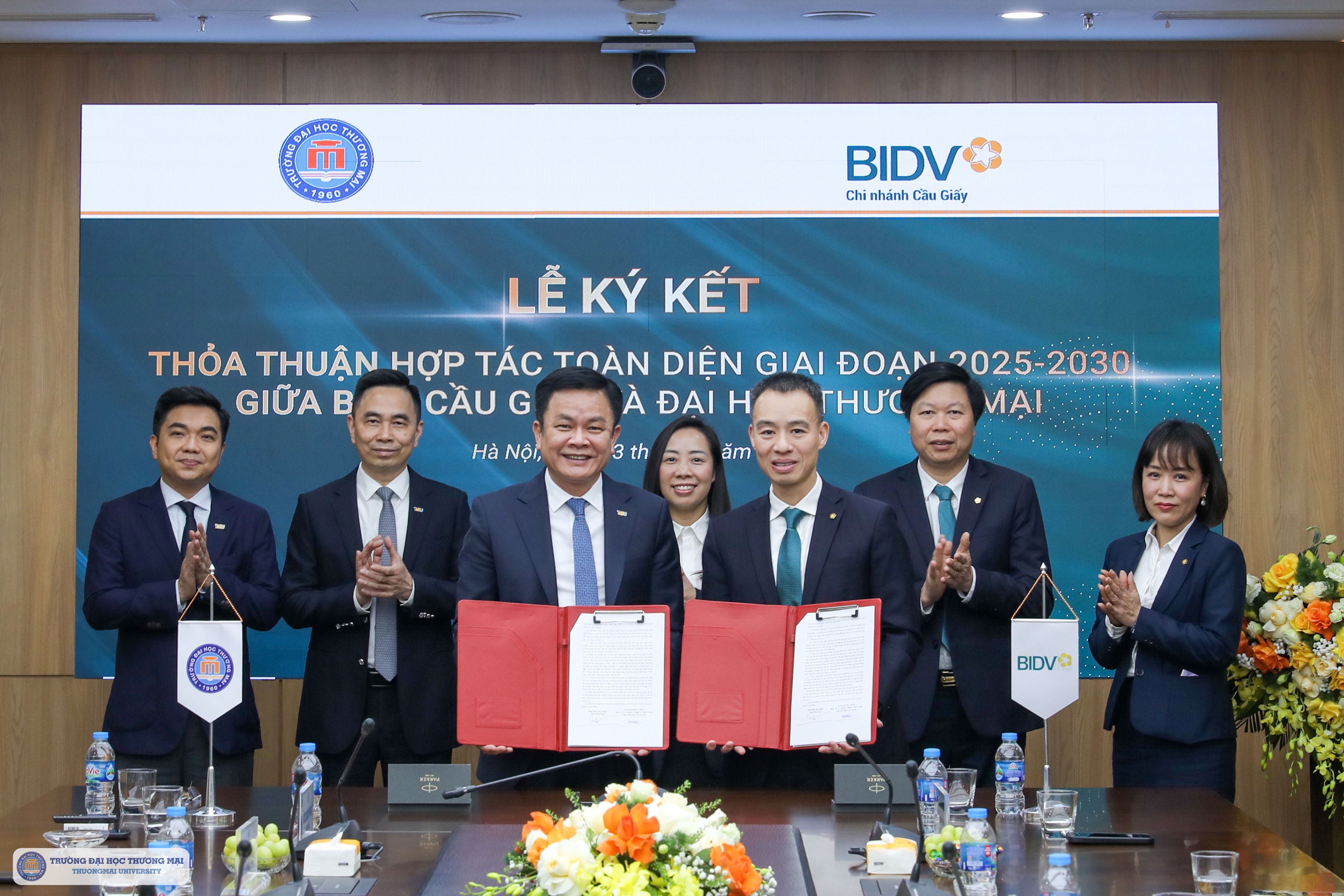 Lễ Ký kết Thỏa thuận hợp tác giữa Trường Đại học Thương mại và BIDV Cầu Giấy