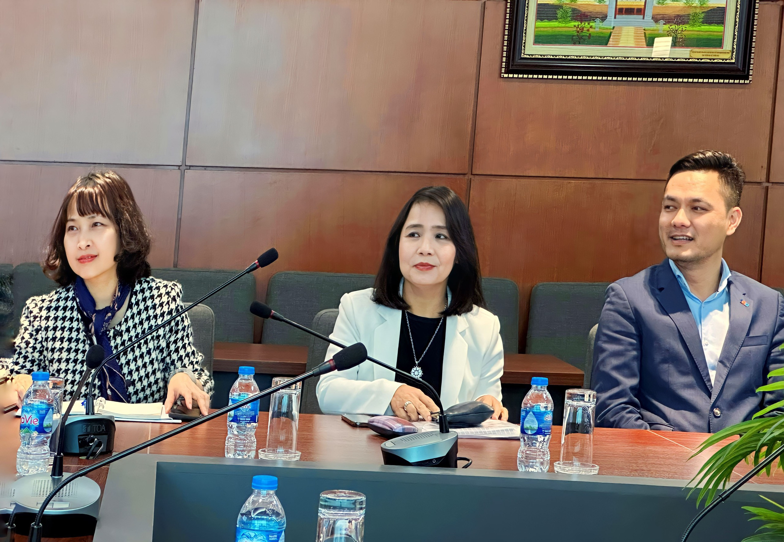 Hội thảo Khoa học cấp Khoa, năm học 2022 -2023, về "Responsible tourism in Vietnam"